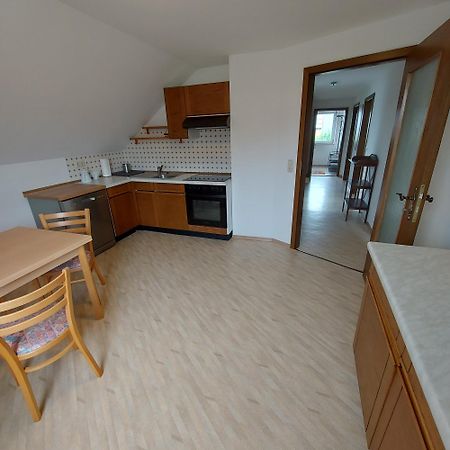 Ferienwohnung Am Berg Wiesent Екстериор снимка