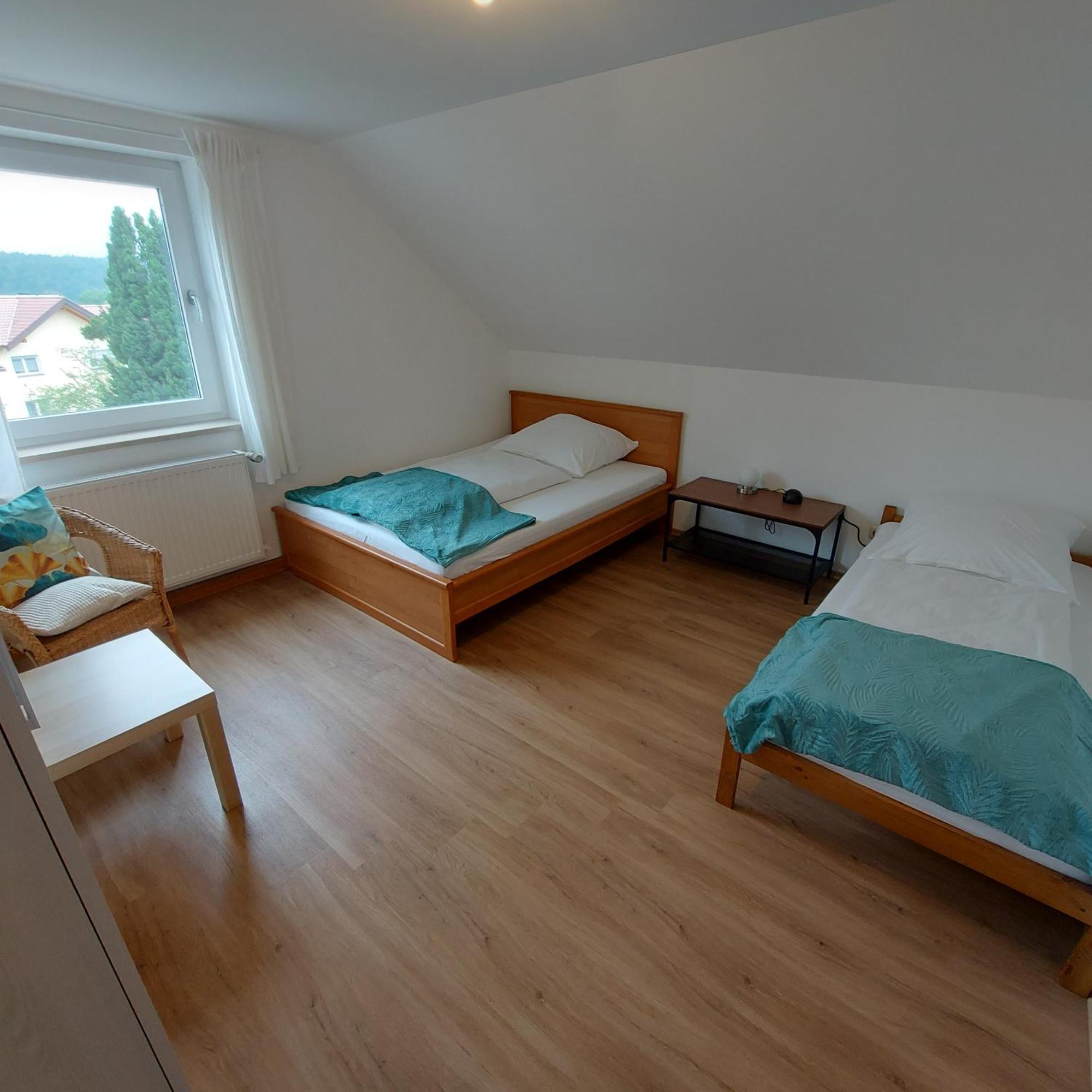 Ferienwohnung Am Berg Wiesent Екстериор снимка